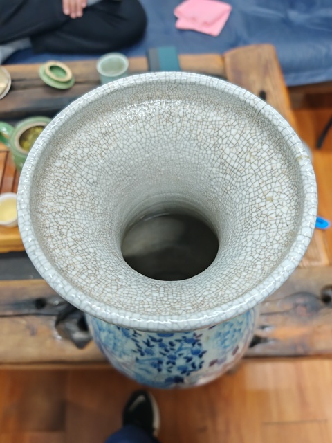 古玩陶瓷哥釉地鐵銹釉青花雙鋪首盤口尊真品鑒賞圖