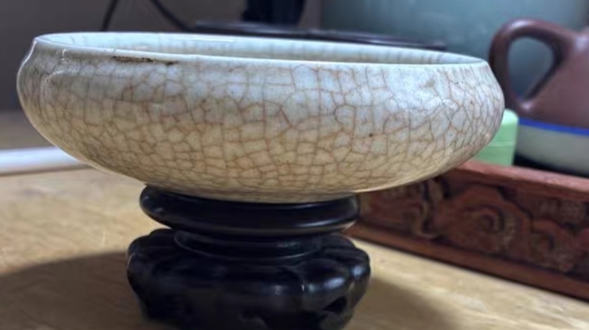 古玩陶瓷哥釉水洗真品鑒賞圖