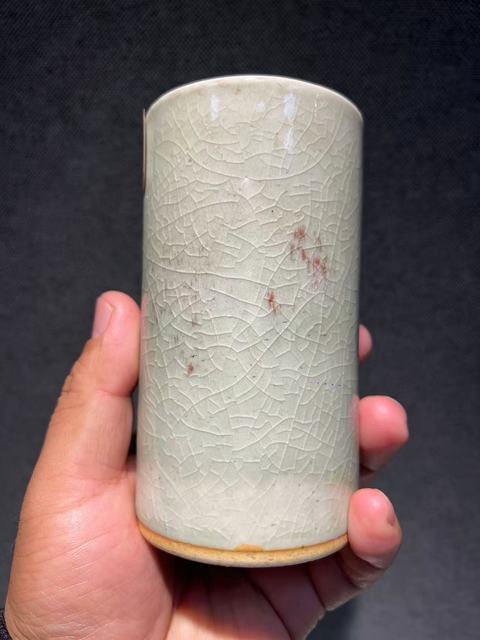 古玩陶瓷清晚期 郎窯綠釉筆筒真品鑒賞圖