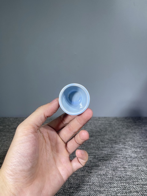 古玩陶瓷民國至創(chuàng)匯.天藍(lán)釉蓮花杯拍賣，當(dāng)前價(jià)格135元