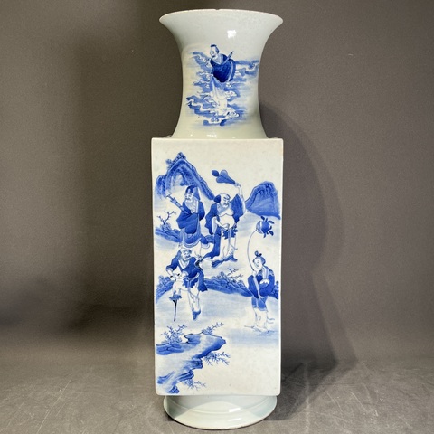 古玩陶瓷八仙圖青花天圓地方瓶真品鑒賞圖