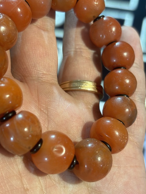 古玩玉器清·南紅手串真品鑒賞圖