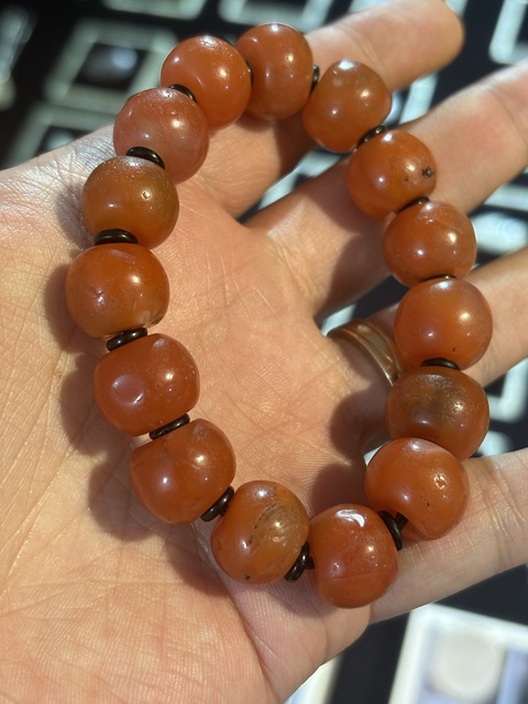 古玩玉器清·南紅手串真品鑒賞圖