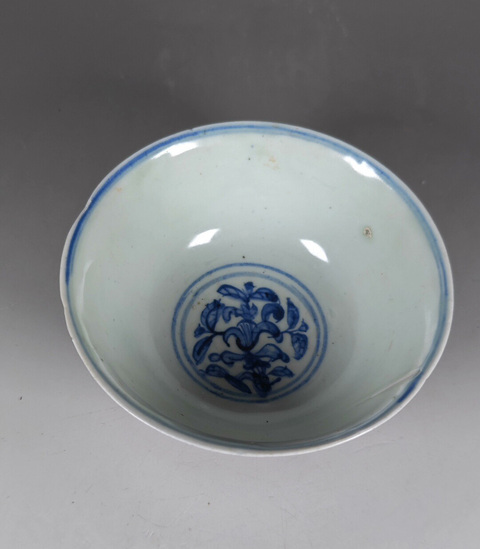 古玩陶瓷三多花鳥紋青花碗真品鑒賞圖