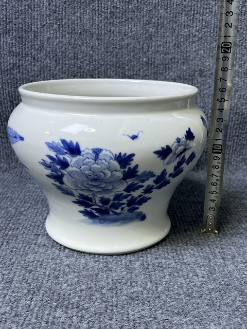 古玩陶瓷青花四季花卉紋馬蹄尊真品鑒賞圖