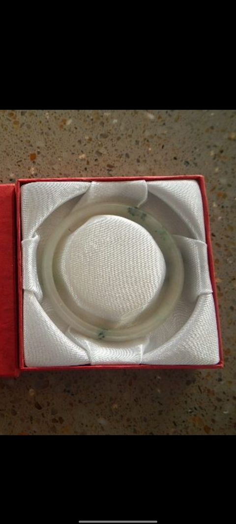 古玩玉器天山翠手鐲真品鑒賞圖