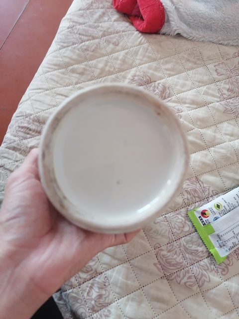 古玩陶瓷粉彩人物故事雙耳瓶真品鑒賞圖