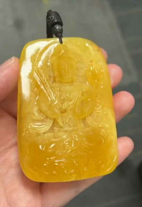 古玩玉器天然蜜蠟牌真品鑒賞圖