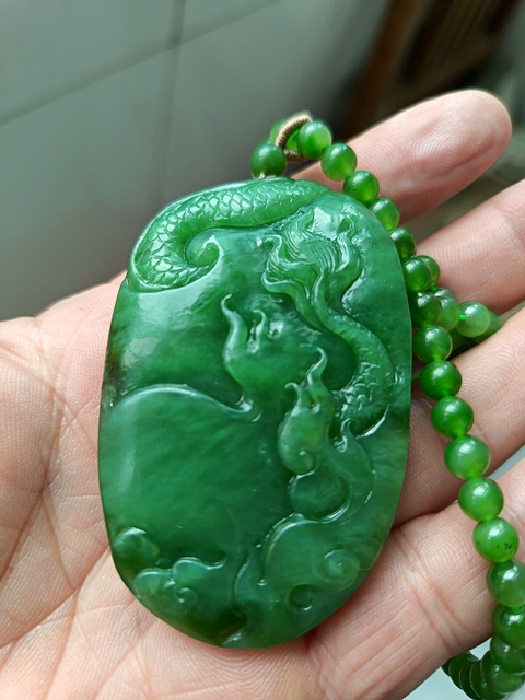 古玩玉器和田碧玉龍鳳呈祥掛件真品鑒賞圖