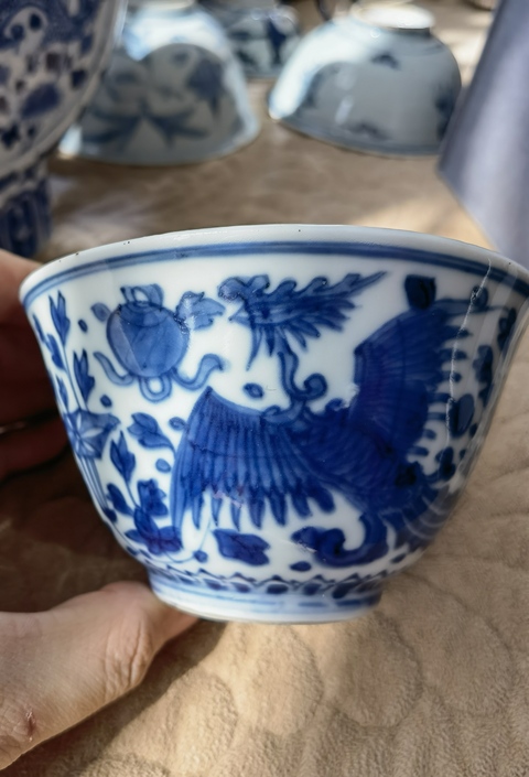 古玩陶瓷青花鳳傳花卉紋茶圓真品鑒賞圖