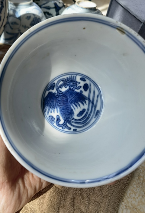 古玩陶瓷青花鳳傳花卉紋茶圓真品鑒賞圖