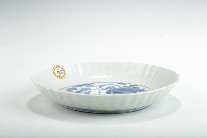 古玩陶瓷明萬歷·青花花鳥紋花口盤真品鑒賞圖