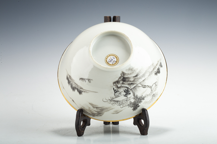 古玩陶瓷民國·訂燒款墨彩山水人物紋大碗真品鑒賞圖