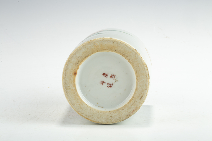 古玩陶瓷民國·五彩仕女圖筆筒真品鑒賞圖