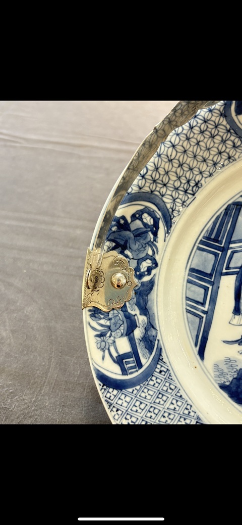 古玩陶瓷清康熙 青花人物紋折沿盤真品鑒賞圖