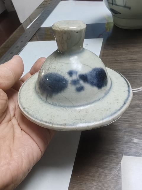 古玩陶瓷青花山水人物紋蓋罐真品鑒賞圖