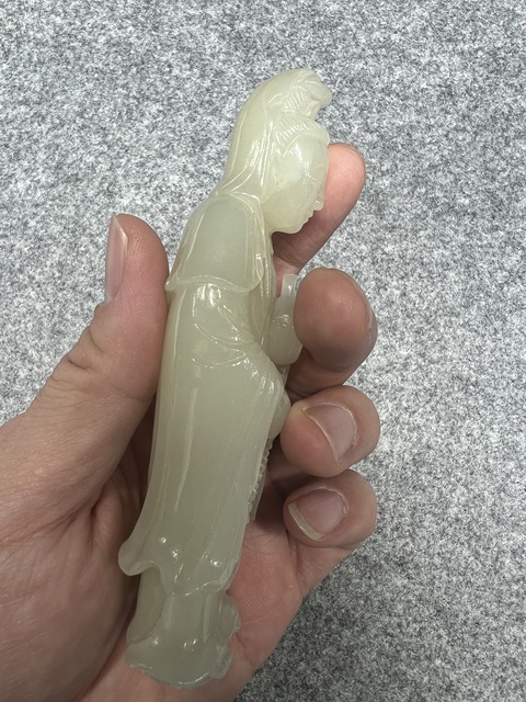 古玩陶瓷玉觀音真品鑒賞圖