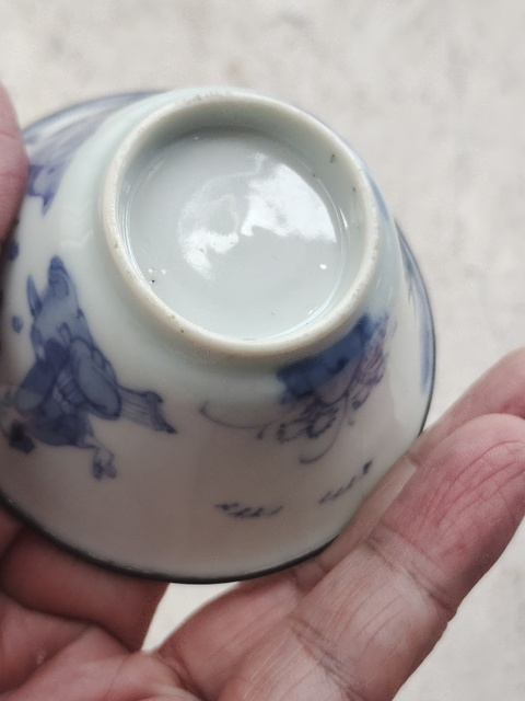 古玩陶瓷青花人物故事紋杯真品鑒賞圖