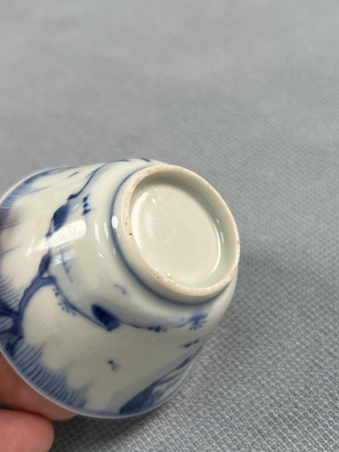 古玩陶瓷三娘教子圖青花杯真品鑒賞圖