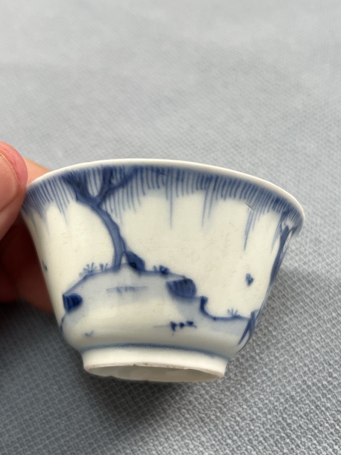 古玩陶瓷三娘教子圖青花杯真品鑒賞圖