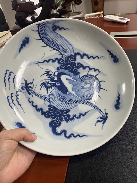 古玩陶瓷雍乾過(guò)墻龍紋盤真品鑒賞圖