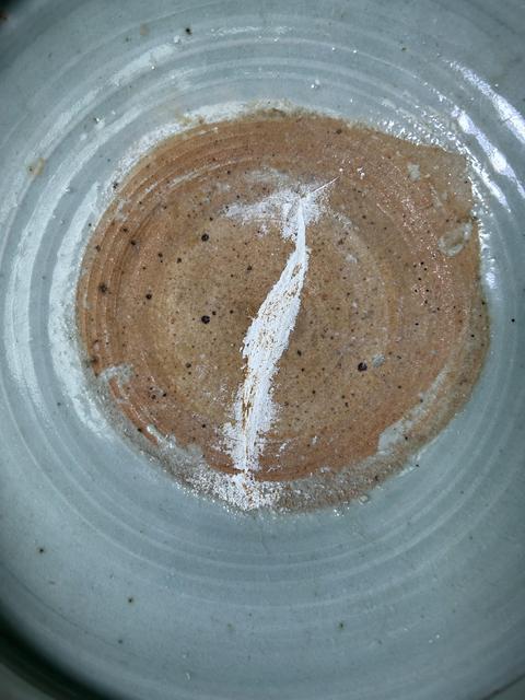 古玩陶瓷青釉三足香爐真品鑒賞圖