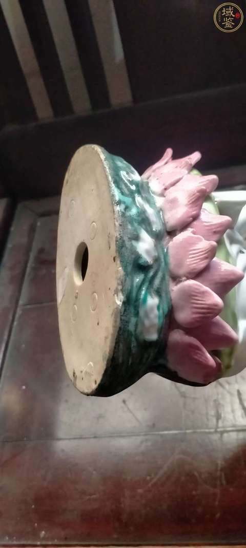 古玩陶瓷粉彩觀音造像真品鑒賞圖