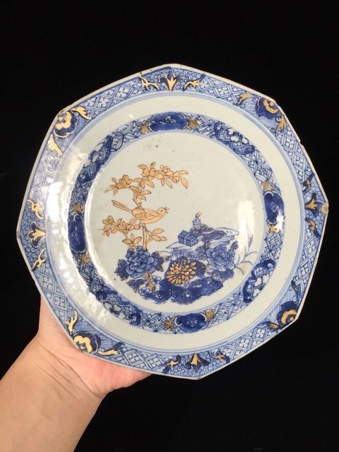 古玩陶瓷乾隆青花描金洞石花鳥紋八方盤拍賣，當前價格1388元