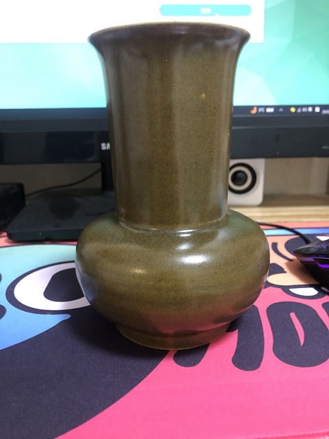 古玩陶瓷茶葉末釉撇口瓶真品鑒賞圖