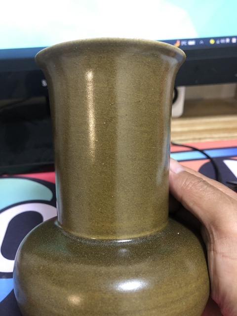 古玩陶瓷茶葉末釉撇口瓶真品鑒賞圖