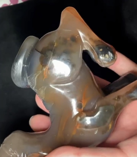 古玩玉器仿古瑪瑙瑞獸真品鑒賞圖