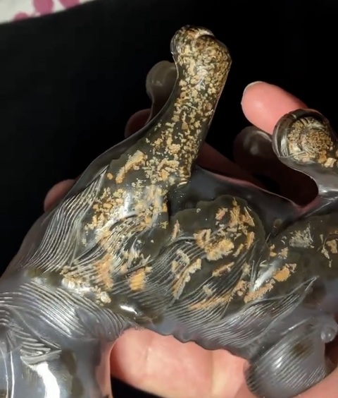 古玩玉器仿古瑪瑙瑞獸真品鑒賞圖