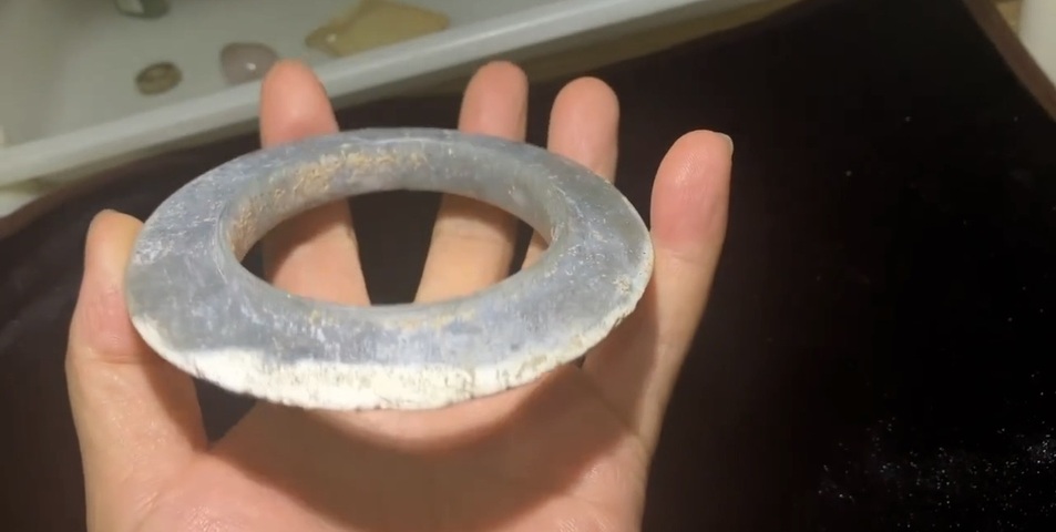 古玩玉器有領璧真品鑒賞圖