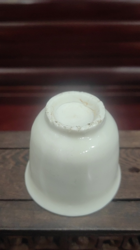 古玩陶瓷杯真品鑒賞圖