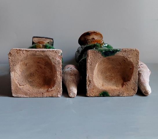 古玩陶瓷明三彩人物俑真品鑒賞圖
