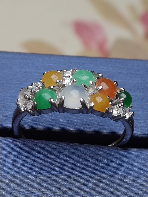 古玩玉器天然翡翠戒指真品鑒賞圖