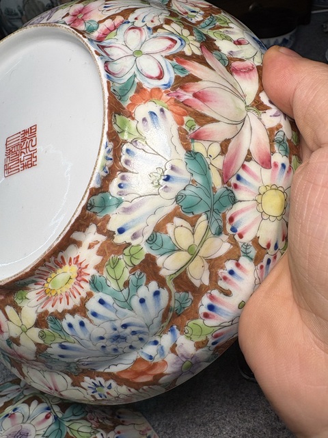 古玩陶瓷粉彩百花不落地紋蓋碗真品鑒賞圖