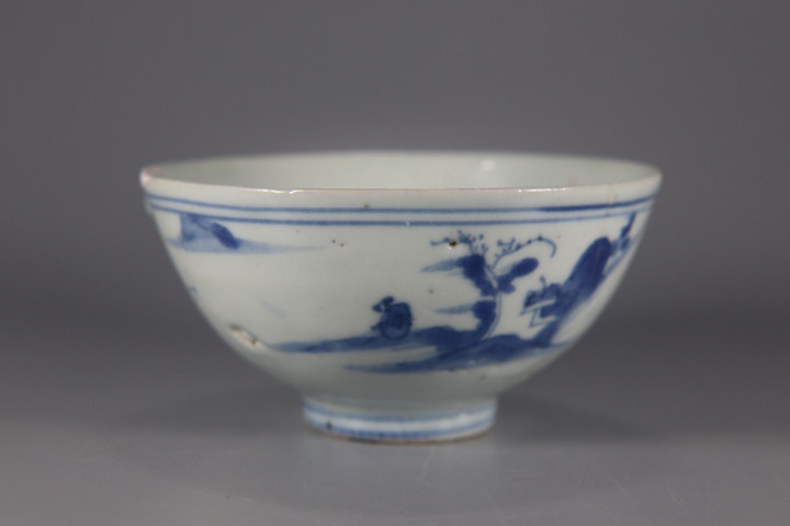 古玩陶瓷高士山水圖青花茶圓真品鑒賞圖