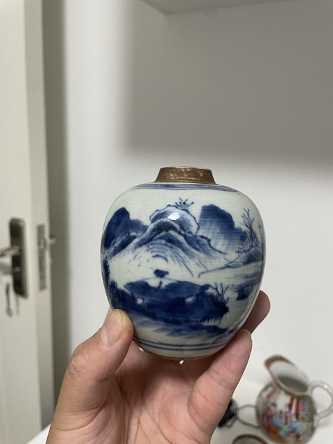 古玩陶瓷人物山水青花罐真品鑒賞圖