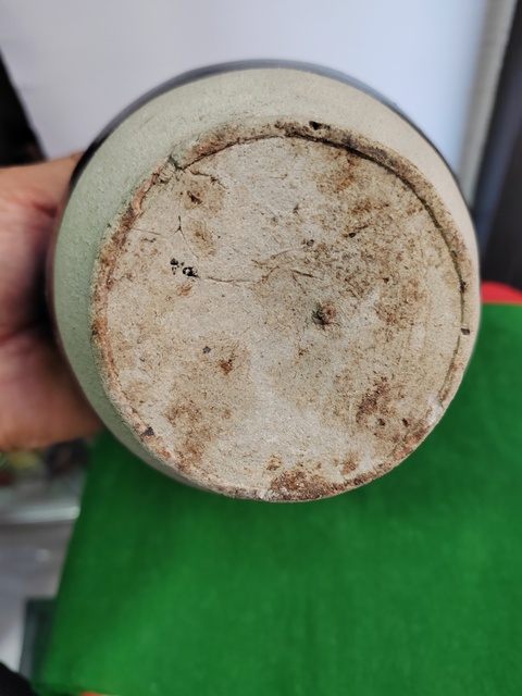 古玩陶瓷黑釉雞心罐真品鑒賞圖