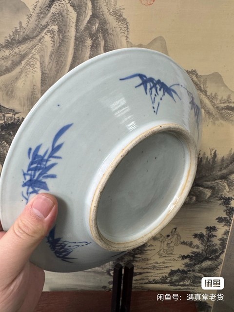 古玩陶瓷晚清青花冰梅大盤真品鑒賞圖