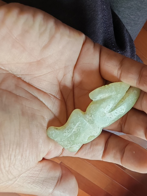 古玩玉器玉螳螂題材掛件真品鑒賞圖