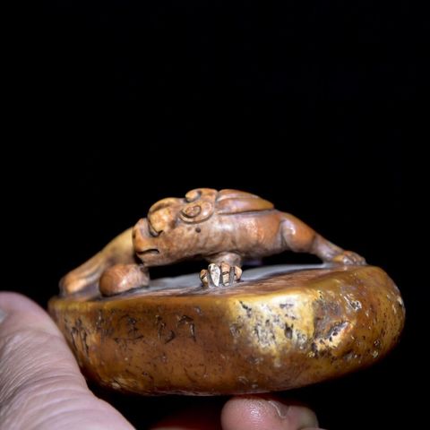 古玩玉器壽山石雕“螭虎印”真品鑒賞圖