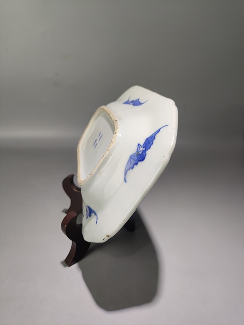 古玩陶瓷(精品茶盤)清·道光·人物山水青花詩紋·茶盤拍賣,當前價格1316元
