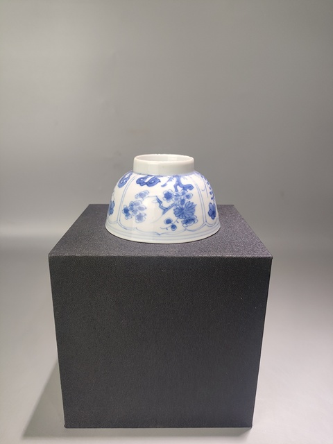 古玩陶瓷青花杯真品鑒賞圖