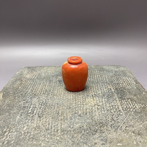 古玩陶瓷鼻煙壺真品鑒賞圖