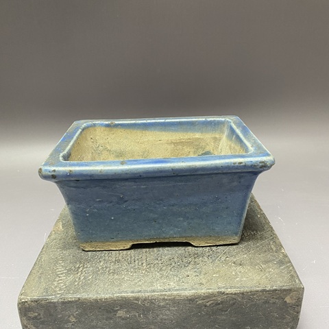古玩陶瓷藍釉四方花盆真品鑒賞圖