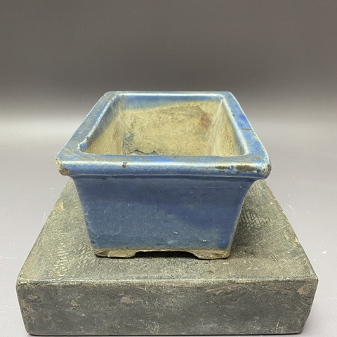 古玩陶瓷藍釉四方花盆真品鑒賞圖