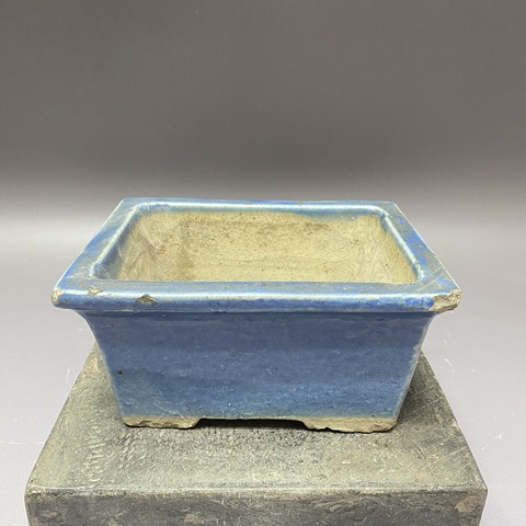 古玩陶瓷藍釉四方花盆真品鑒賞圖