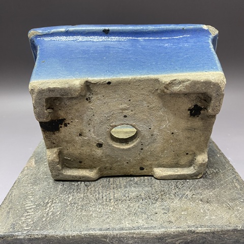 古玩陶瓷藍釉四方花盆真品鑒賞圖